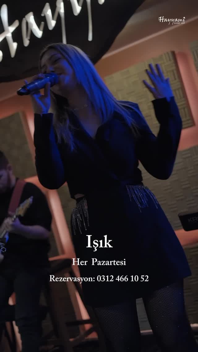 Her Pazartesi Canlı Müzik - Işık