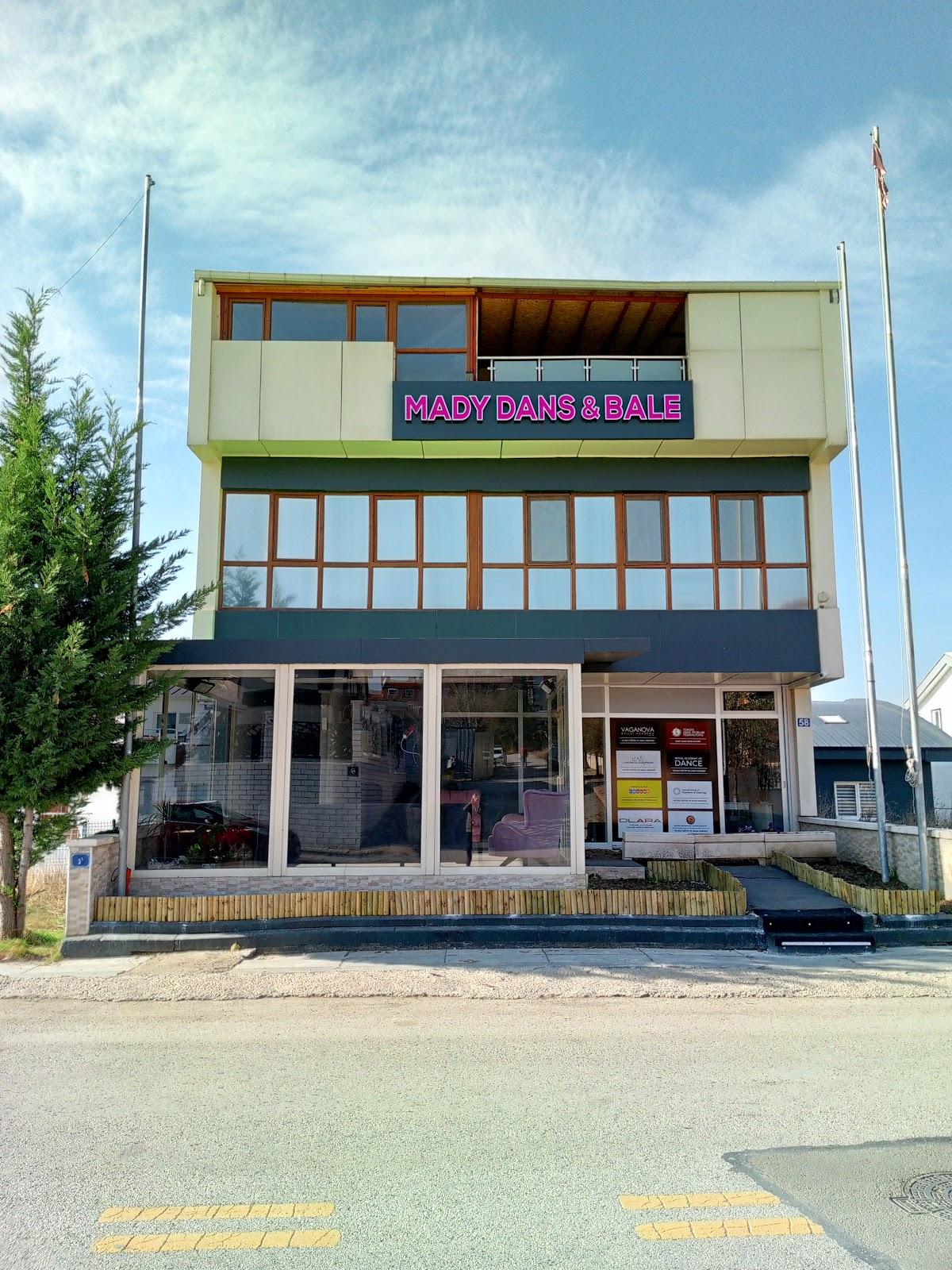 Mady Dans Yeni Batı